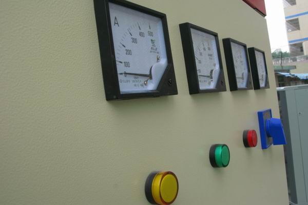 岚山配电柜-3683讲讲配电柜注意事项